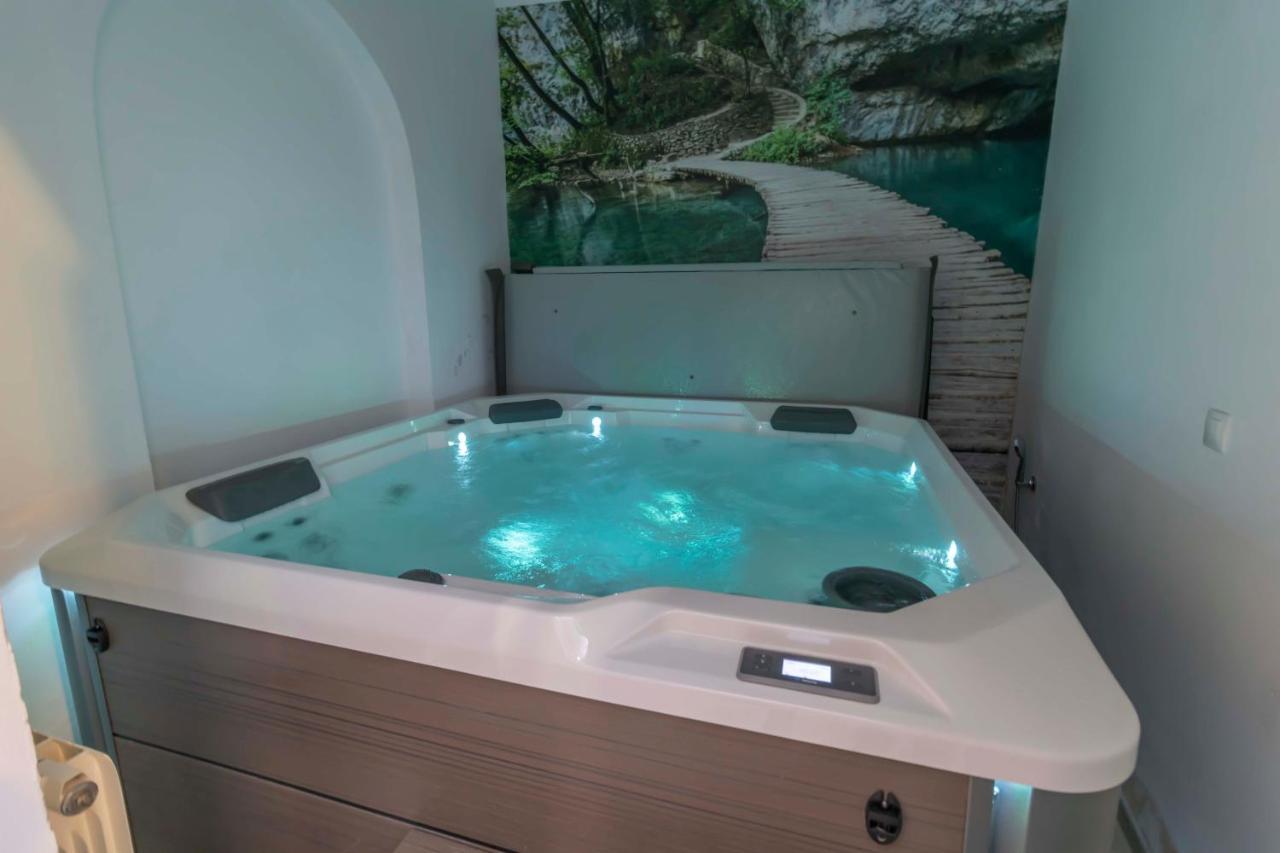 House -Rooftop&Jacuzzi -StayinSevilla Eksteriør bilde