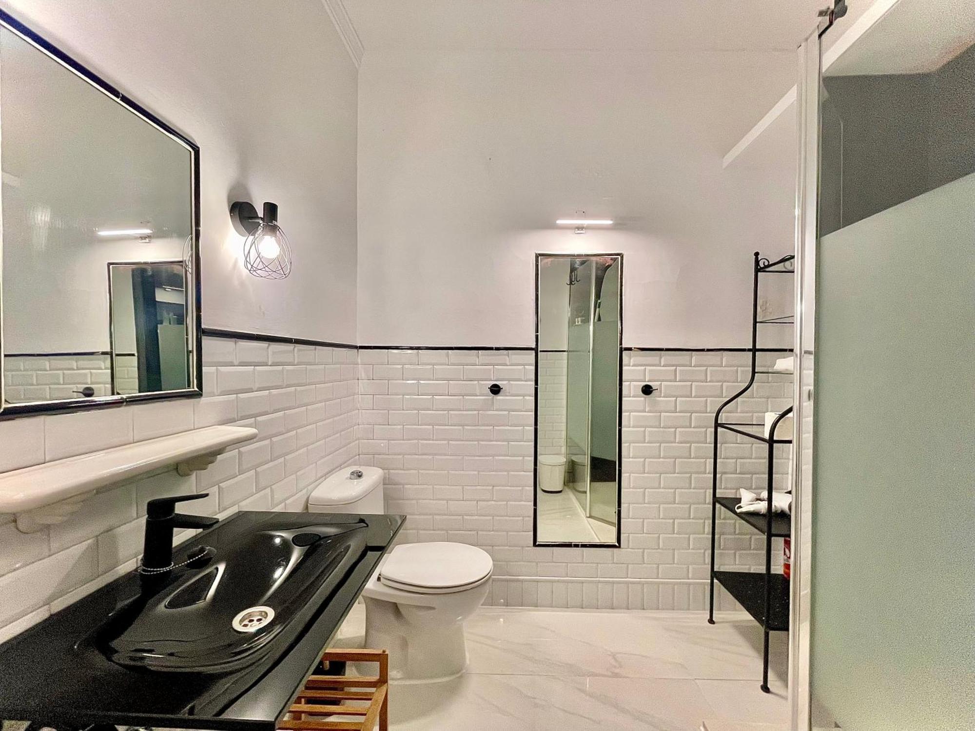 House -Rooftop&Jacuzzi -StayinSevilla Eksteriør bilde
