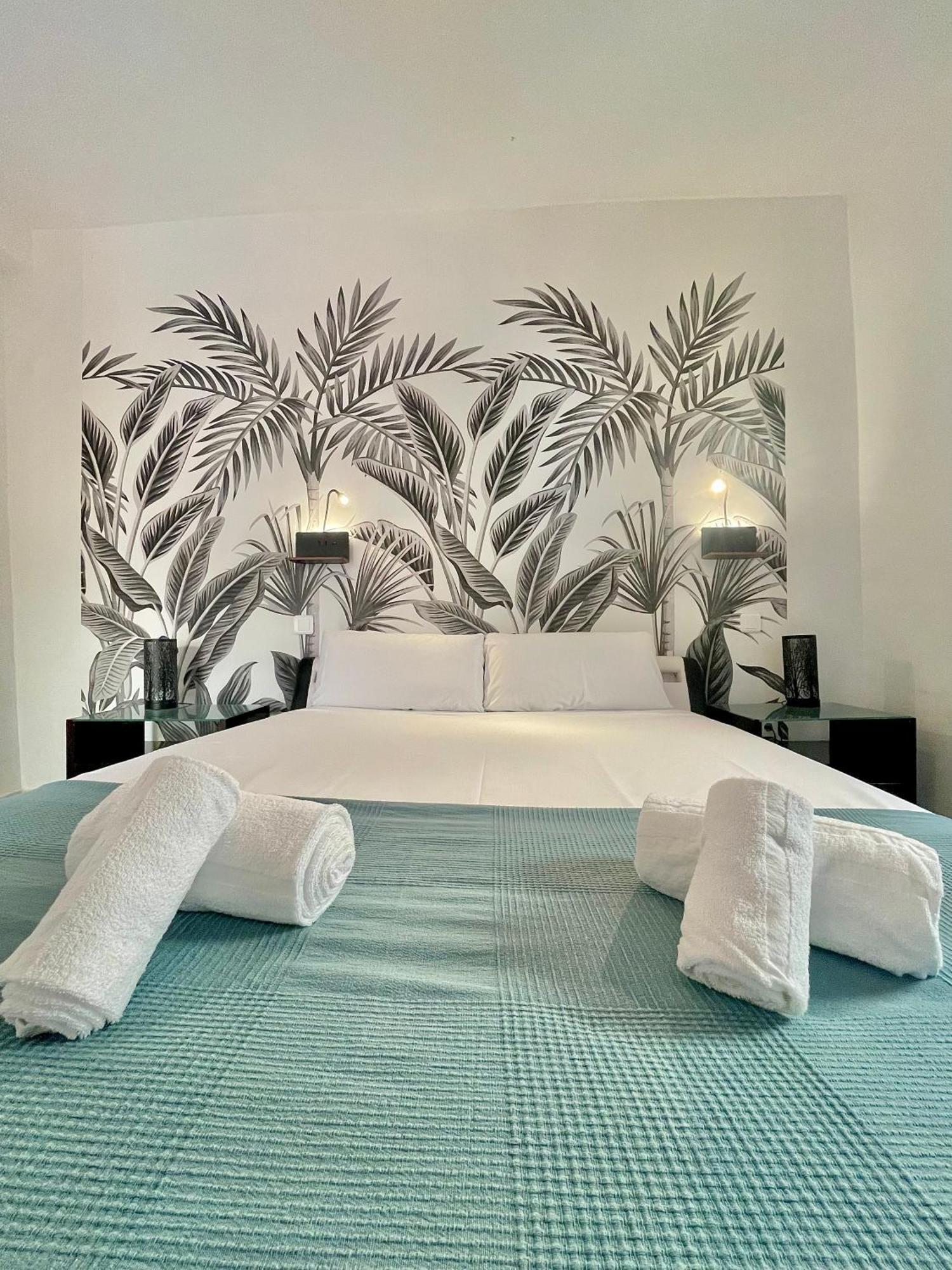 House -Rooftop&Jacuzzi -StayinSevilla Eksteriør bilde