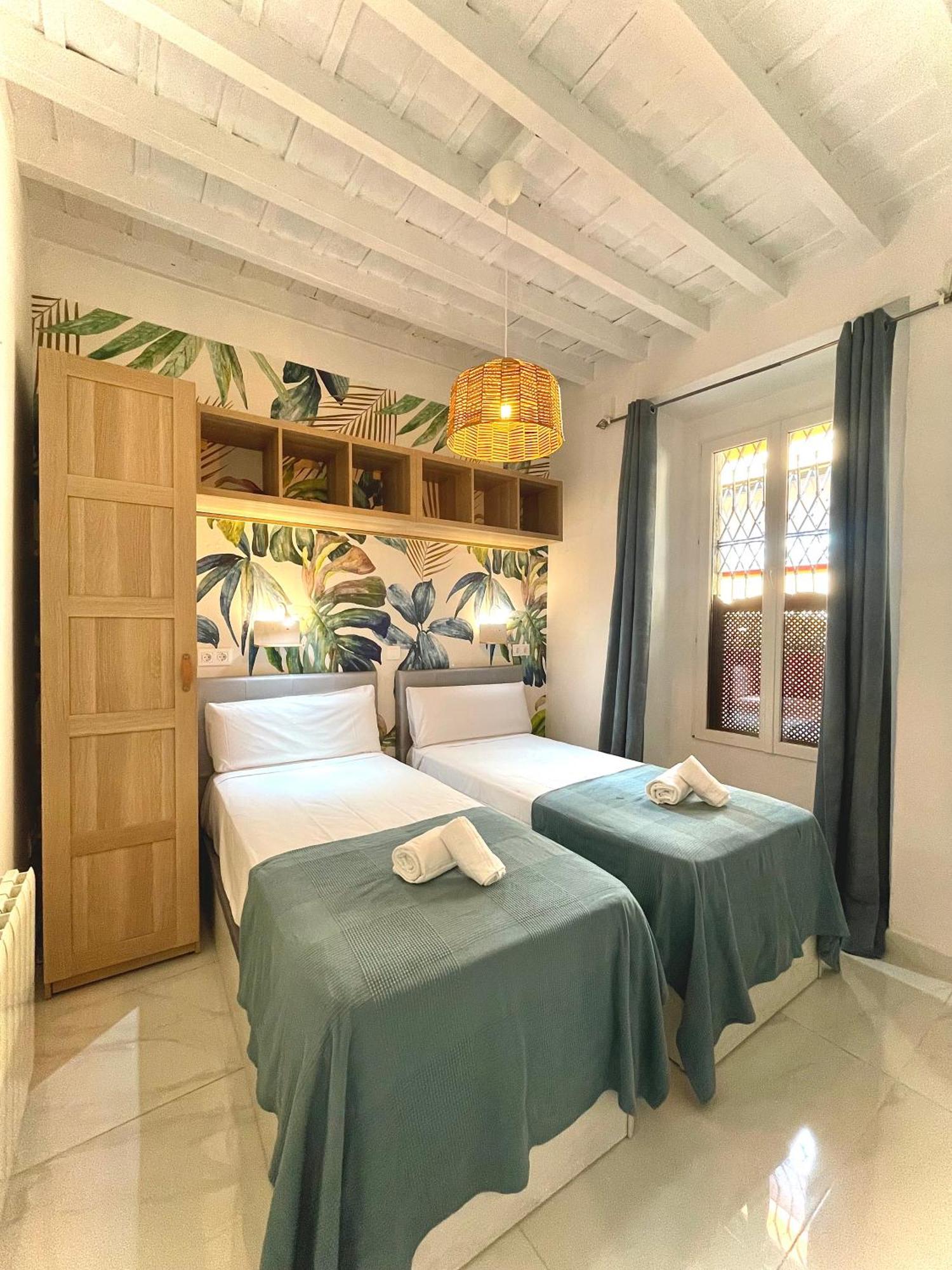 House -Rooftop&Jacuzzi -StayinSevilla Eksteriør bilde